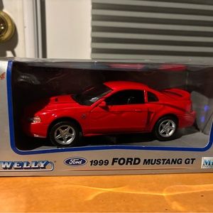 Mustang GT Die-cast 1:24